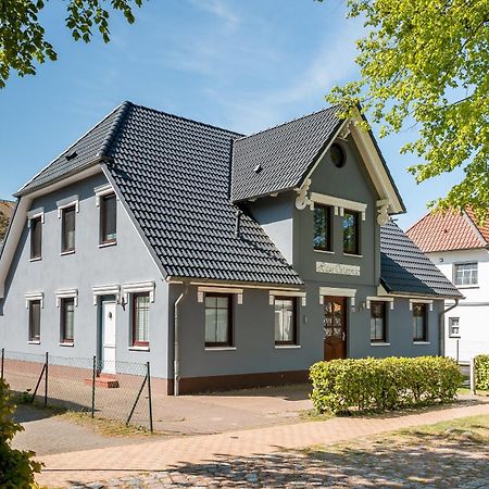 Haus Ostseenixe 05 Wustrow  Exterior photo